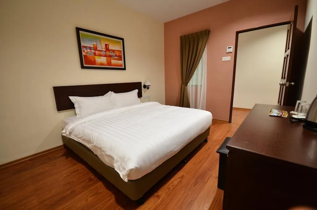 906 Riverside Hotel Malacca