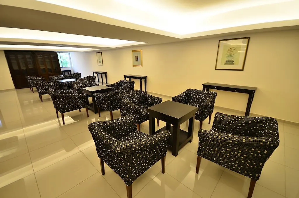 906 Riverside Hotel Malacca