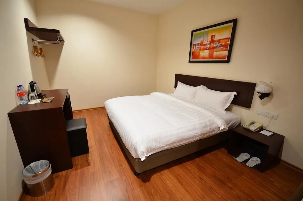 906 Riverside Hotel Malacca 3*,