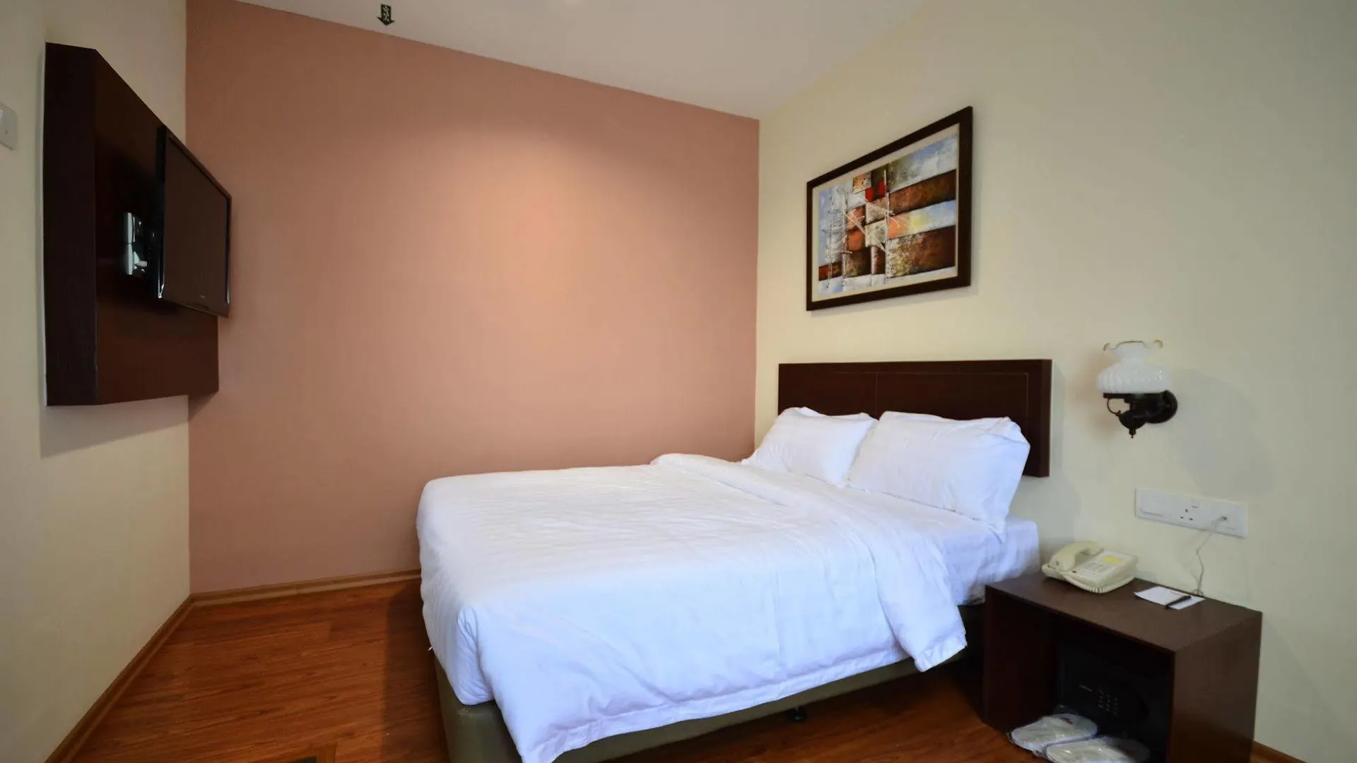 906 Riverside Hotel Malacca