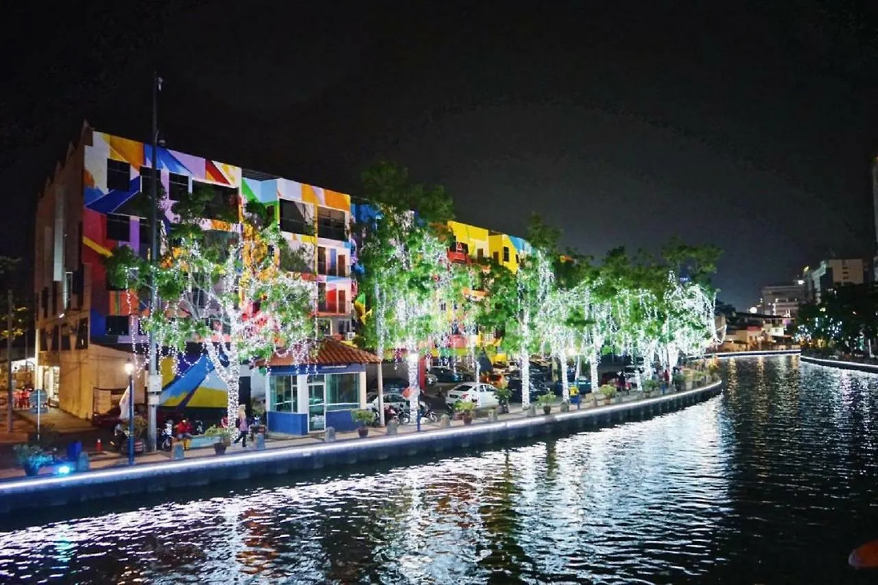 906 Riverside Hotel Malacca contacts